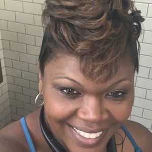 Meet your Posher, Chantele